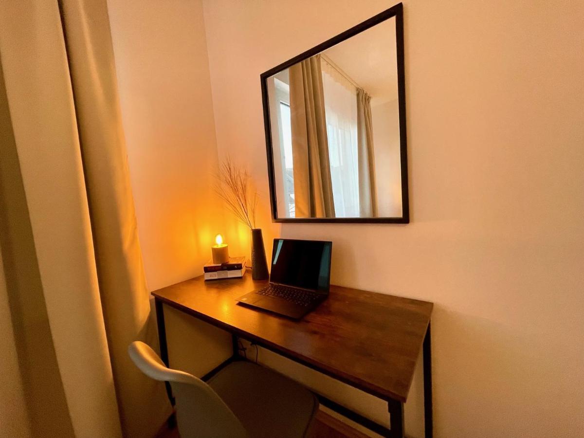 Downtown Apartment By Ninja Spaces - Kingsize-Bett, Kueche, Netflix, Terrasse Wuppertal Exteriör bild