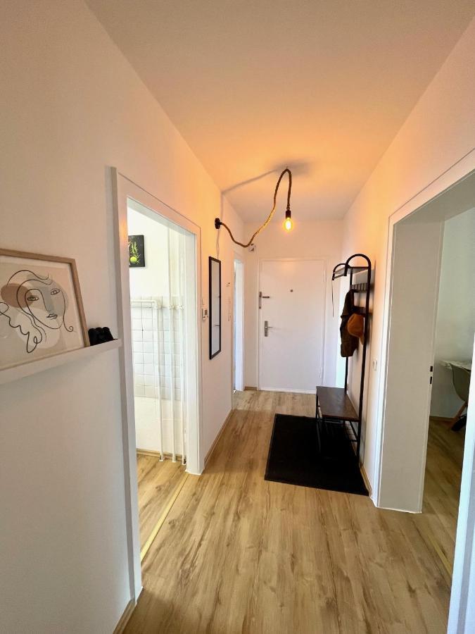Downtown Apartment By Ninja Spaces - Kingsize-Bett, Kueche, Netflix, Terrasse Wuppertal Exteriör bild